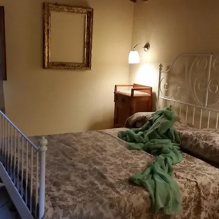 בית כפרי Casale Delle Rondini *